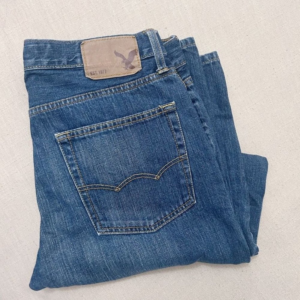 American Eagle Outfitters Original Straight Jeans Size 32/34